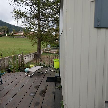 La Roulotte Appartement Travers Buitenkant foto